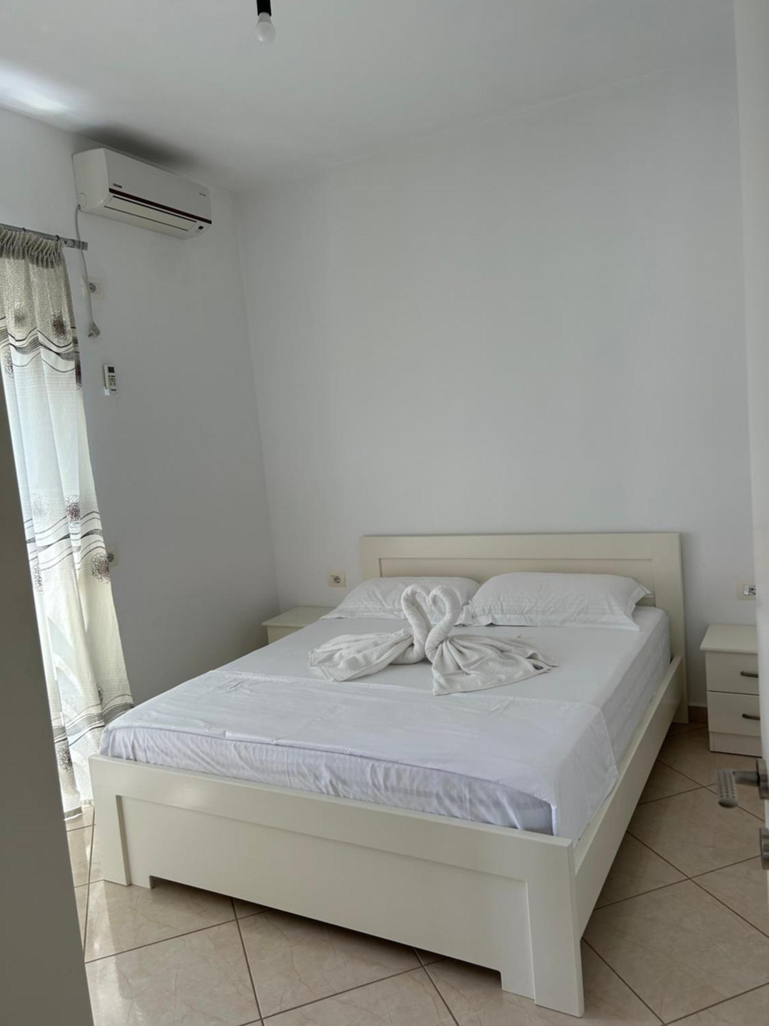 Vila Viktori Ksamil Buitenkant foto