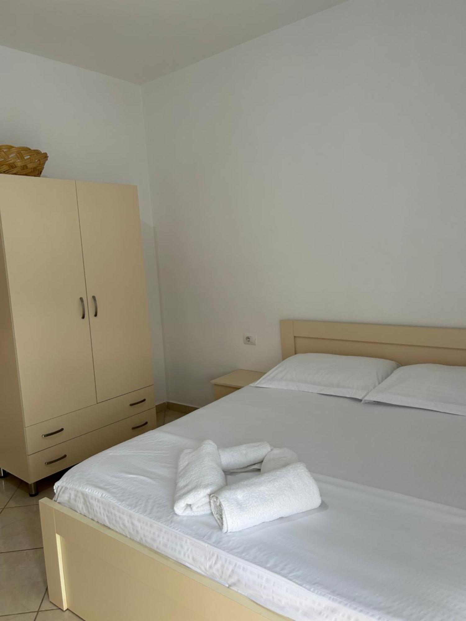 Vila Viktori Ksamil Buitenkant foto